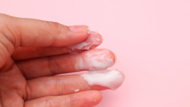 4 Penyebab Keputihan Berwarna Putih Susu dan Cara Mengatasinya
